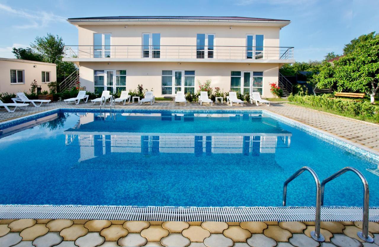 Family Resort Bambora Goedaoeta Buitenkant foto